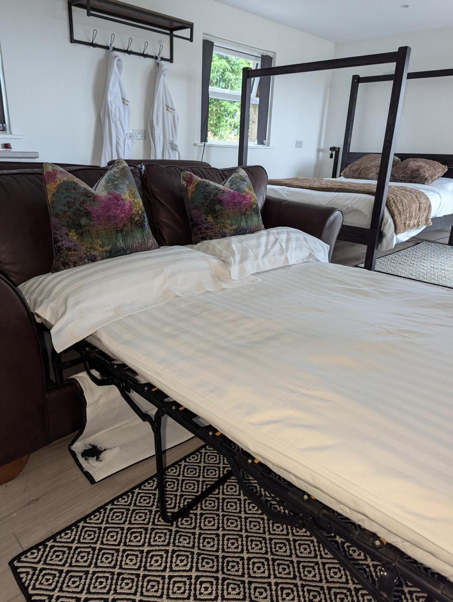 إيننيسكيلن Willowbank House المظهر الخارجي الصورة